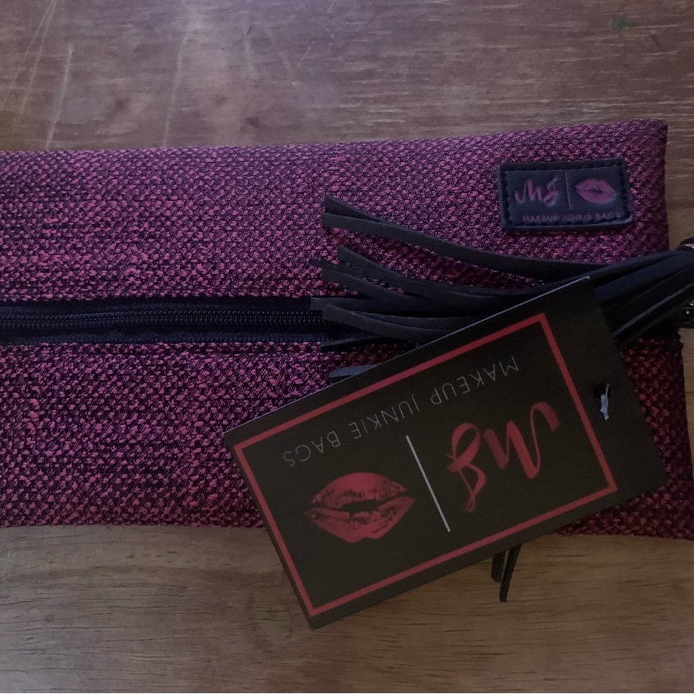 Makeup Junkie mini bag